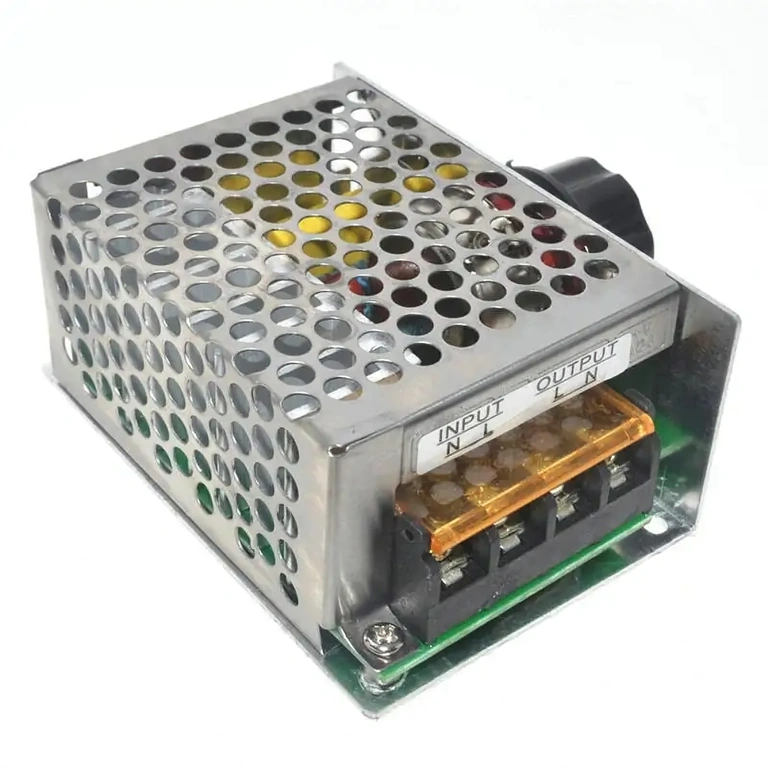 Reguluje intenzitu žárovek a teplotu elektrických odporů