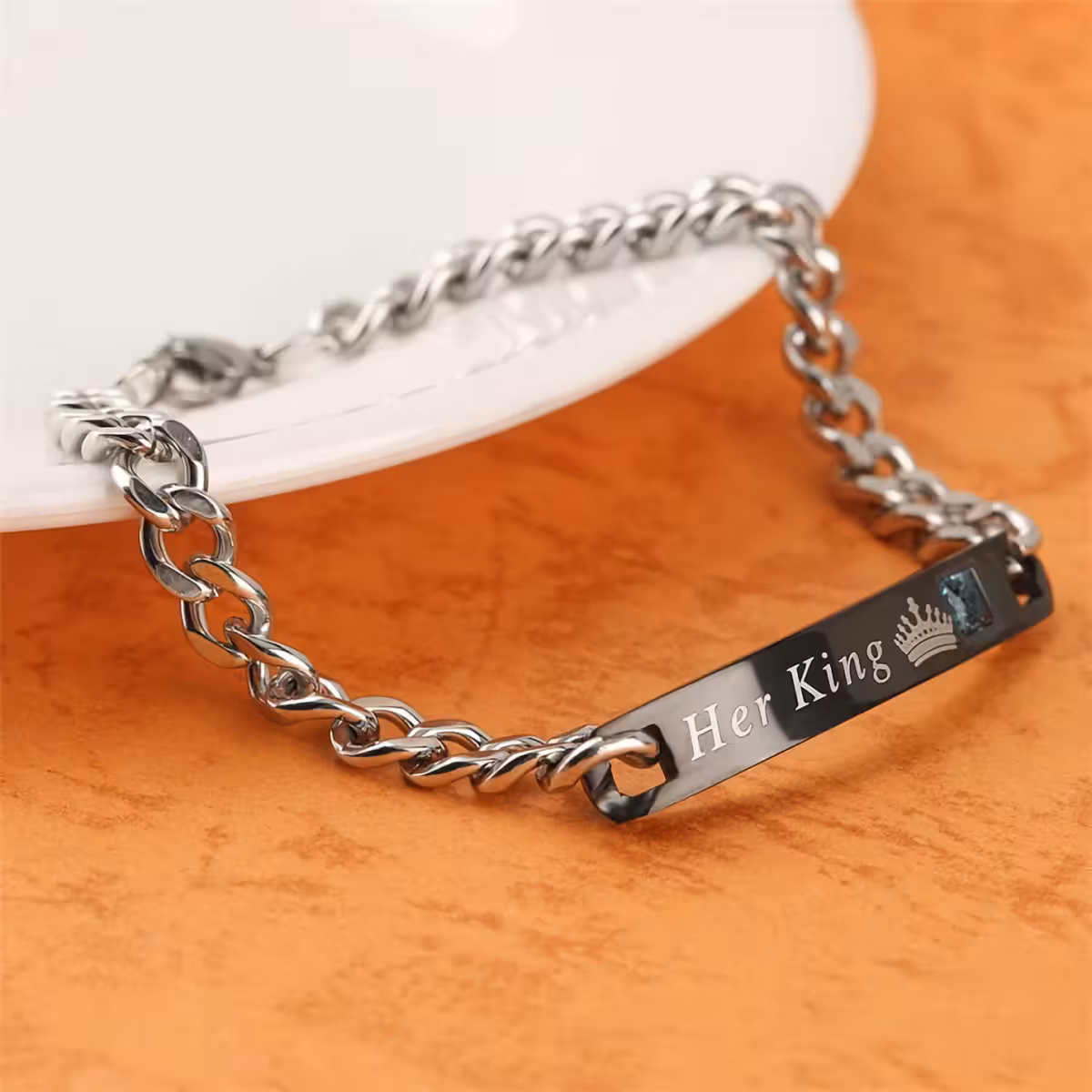 Elegantní náramky, symbol lásky pro něj a pro ni