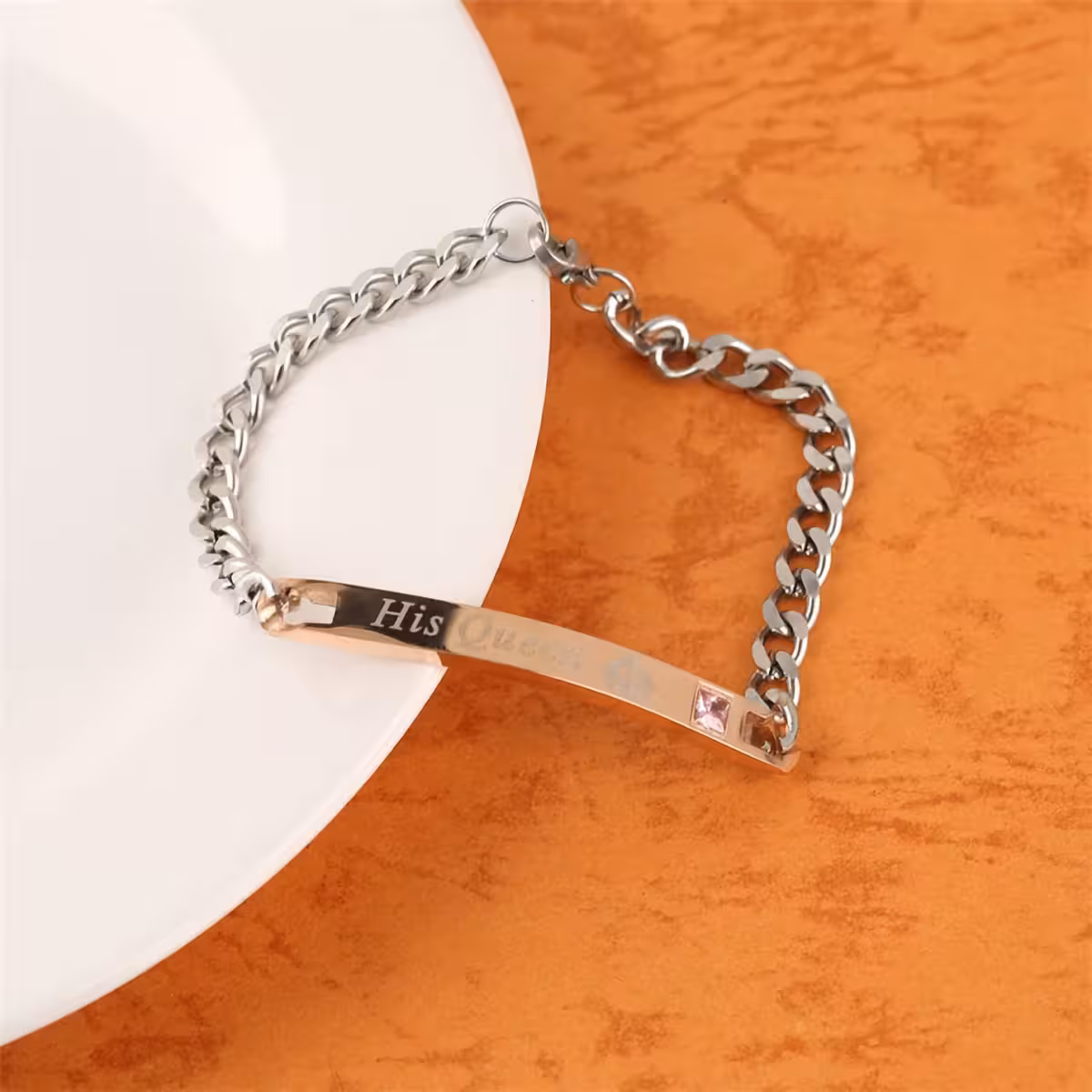 Náramek s nápisem His Queen, ženský design, ideální dárek