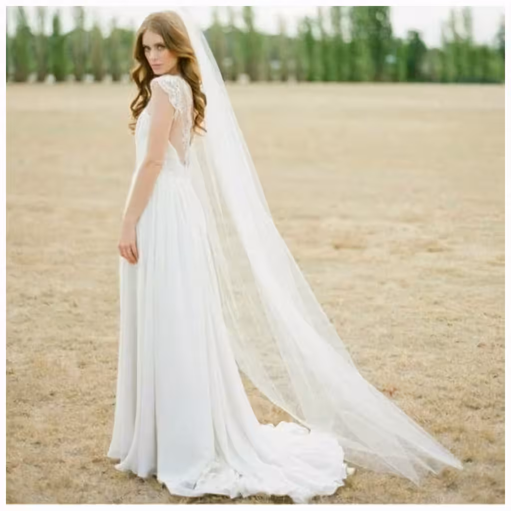 Dlouhý svatební závoj 2 metry s hřebenem – jednoduchý, pro kapli a katedrálu 2025