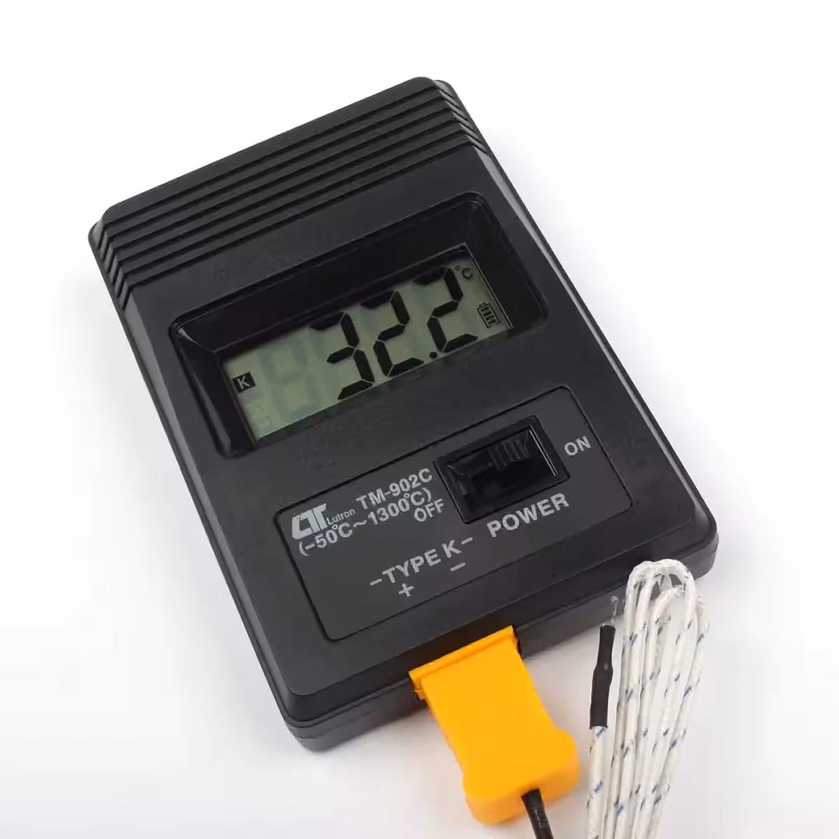 Jasný displej pro měření teploty v profesionálních aplikacích