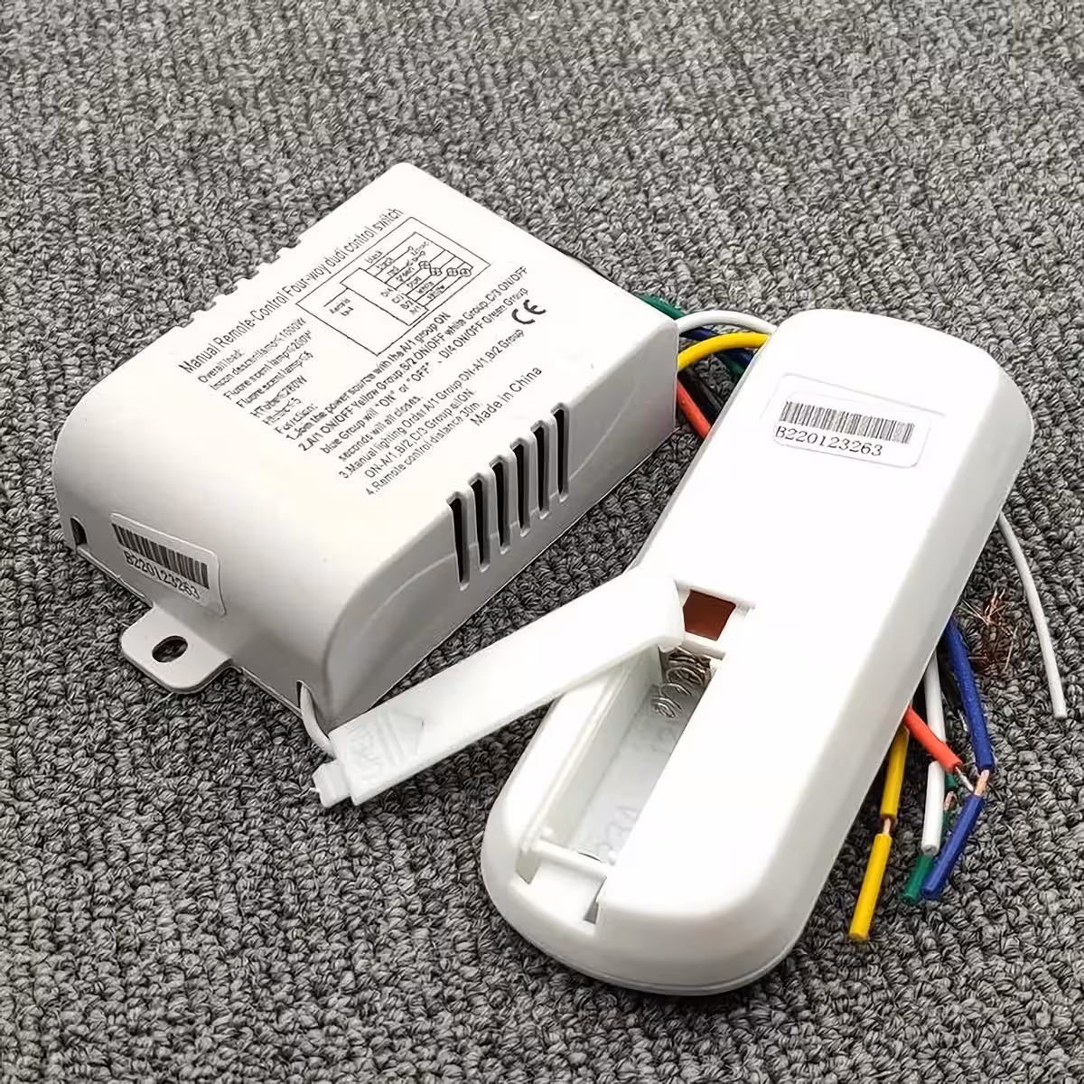 Systém zapnutí/vypnutí lustru na dálku