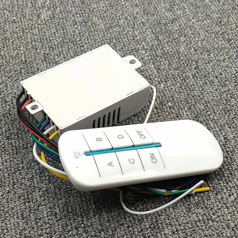 Ovladač světla s RF dálkovým ovládáním Světelný spínač s funkcí RF na 433 MHz