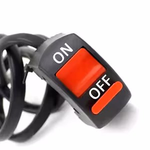 Řídítkový vypínač ON/OFF 12V–48V pro moto, kolo, koloběžku, skútr, ATV