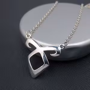 Přívěsek náhrdelník The Mortal Instruments City of Bones – Angel, stříbrný fantasy řetízek