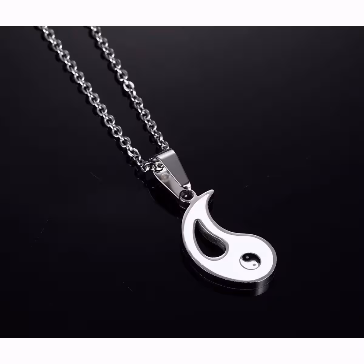 Rozdělený medailon Yin Yang pro dvě osoby