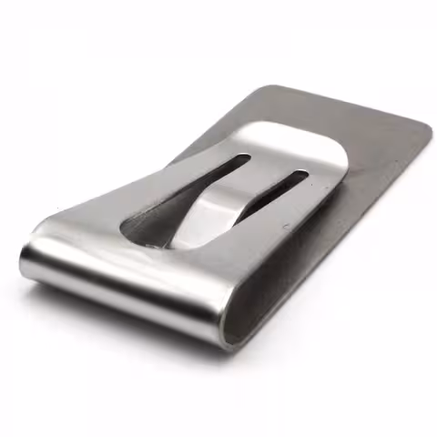 Spona na peníze – minimalistický slim money clip z nerezové oceli na karty a bankovky