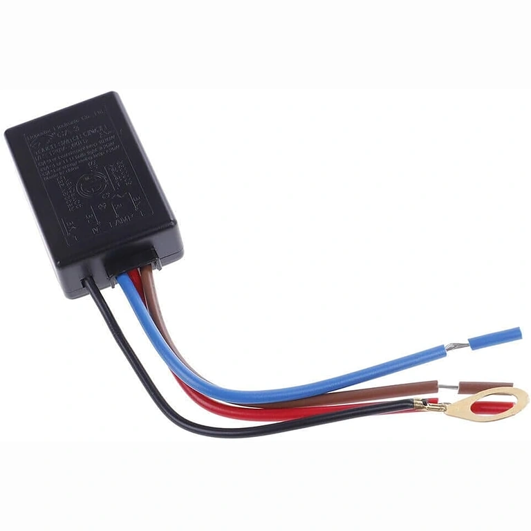 Interní dimmer se 3 úrovněmi intenzity pro LED žárovky