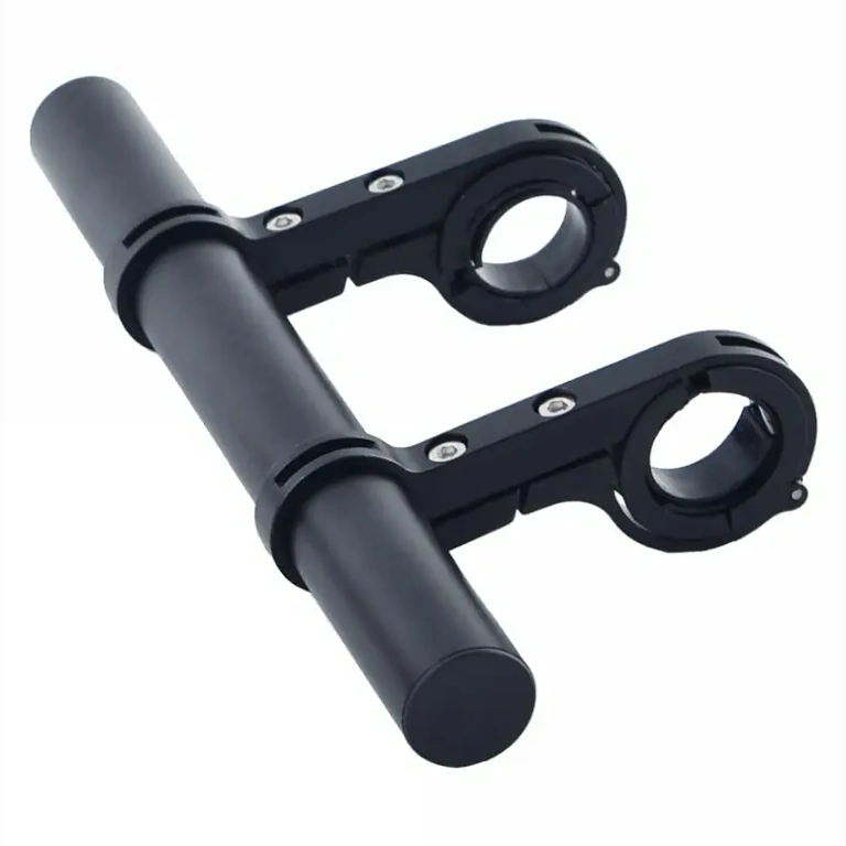 Kovový adaptér pro montáž příslušenství na řídítka