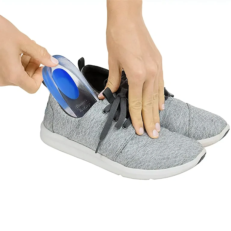 Ortopedická podpora paty, měkká, ideální při bolestech nohou