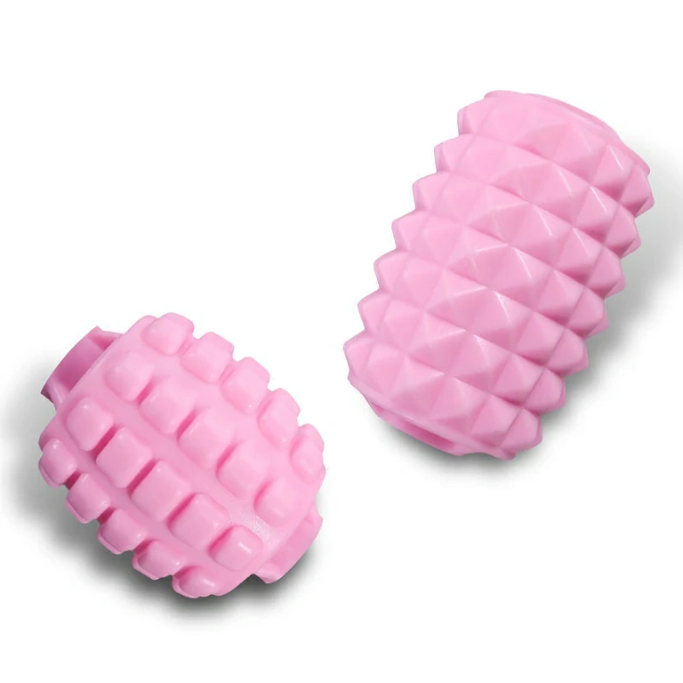 Ergonomická masážní přístroj s válci pro kompletní masáž svalů