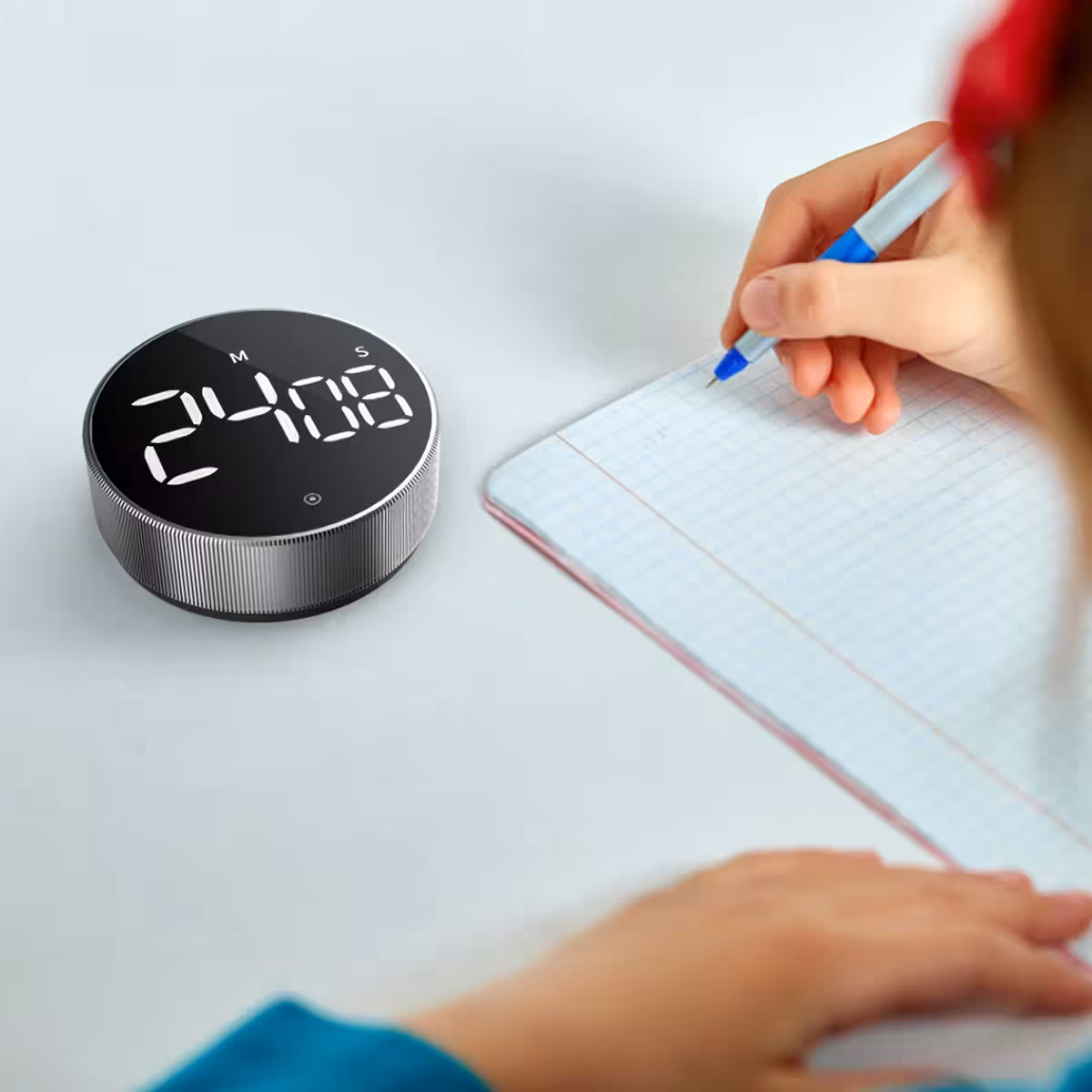 Tichý časovač pro vaření s diskrétním alarmem