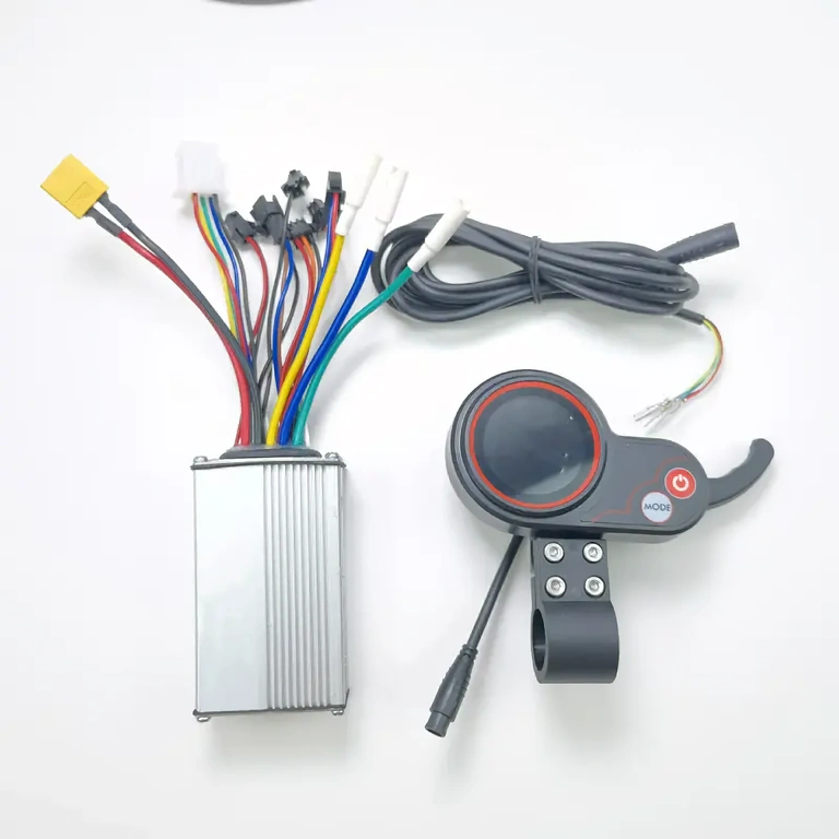 Kompletní sada 48V s controllerem, displejem a plynovou páčkou
