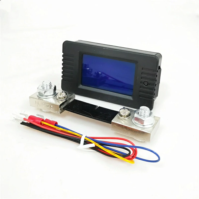 Solární měřič energie s LCD displejem a podsvícením