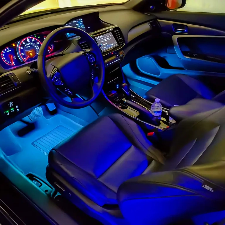 LED pásek pro interiérové osvětlení auta Flexibilní LED pás pro osvětlení interiéru auta