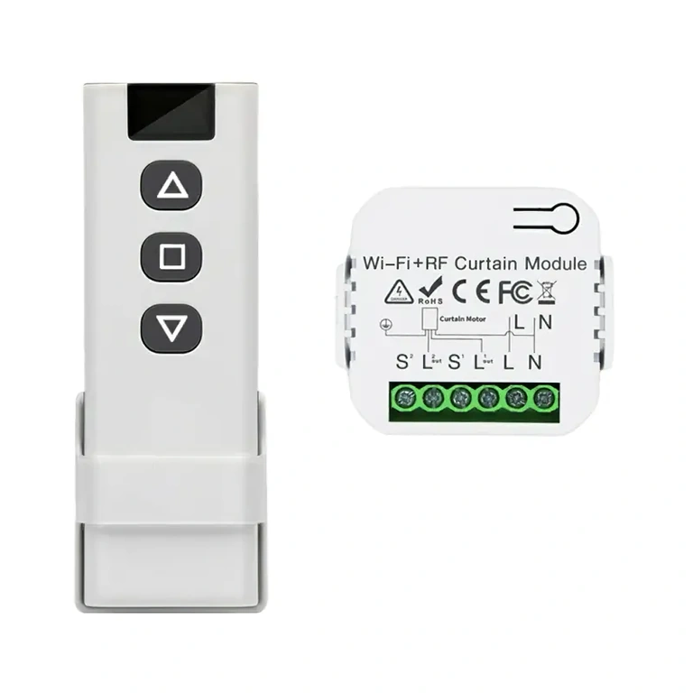 Přední pohled na bezdrátový modul Tuya pro chytré ovládání