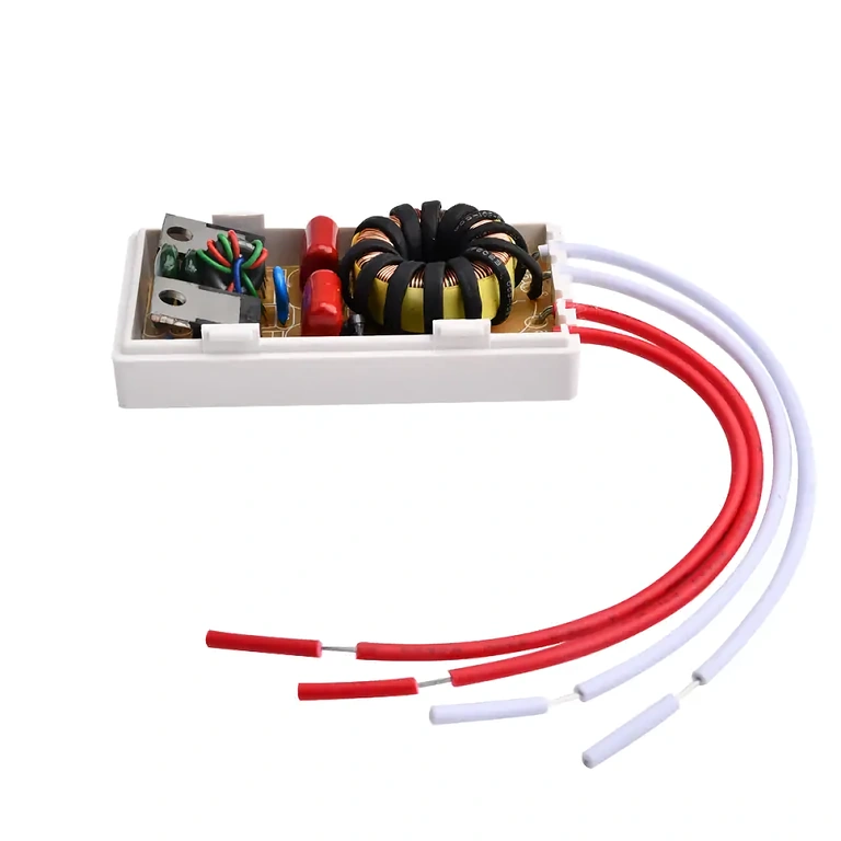 Transformátor pro snížení napětí z 230V AC na 12V