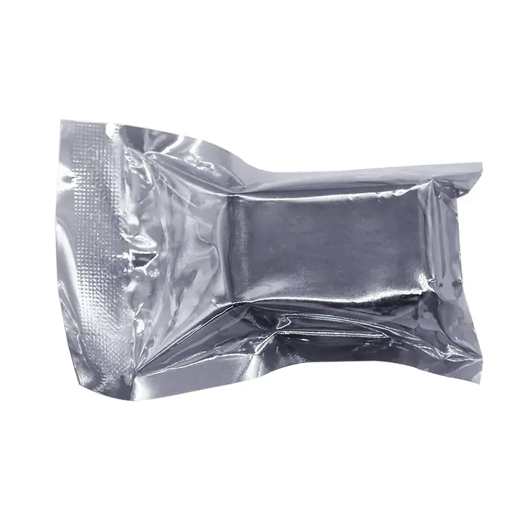 Digitální voltmetr s LED displejem se třemi číslicemi, jasný a přesný