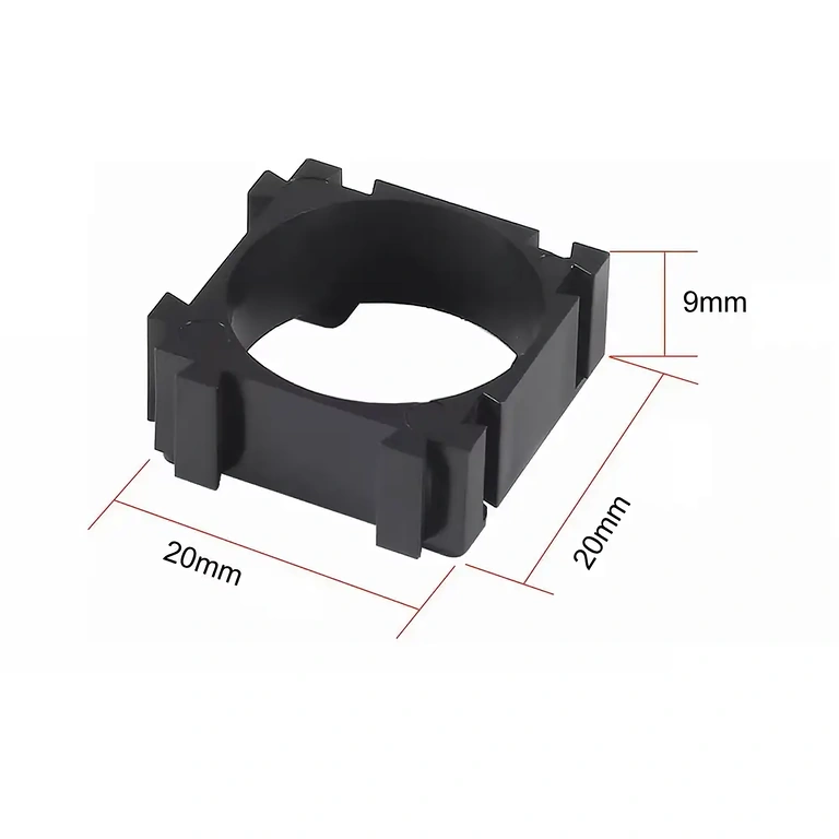 Diagram s rozměry modulárního držáku pro články 18650 Technický diagram s rozměry modulárního držáku baterií 18650