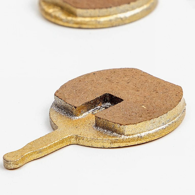 Vysoce výkonné měděné brzdové destičky Měděné brzdové destičky s vysokou odolností a výkonem