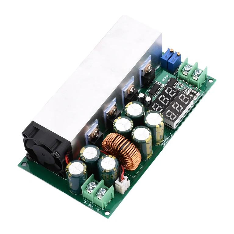 Pohled zdola na modul DC12-80V 20A Buck
