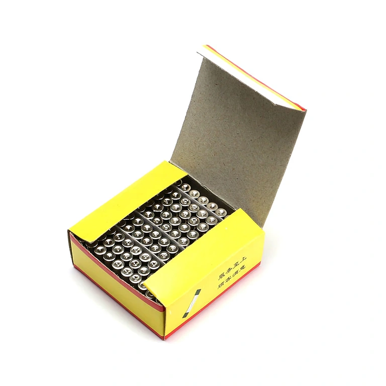 Skleněná pojistka 10A 5x20 mm – boční pohled