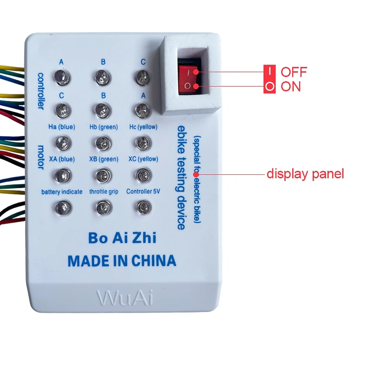 Rukojeť plynu připojená k univerzálnímu testeru