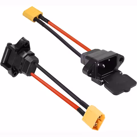 Černý kabel s konektorem RDB IEC a plochým samčím konektorem XT60